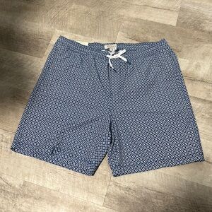 NWT • Elysian • quick dry swim short